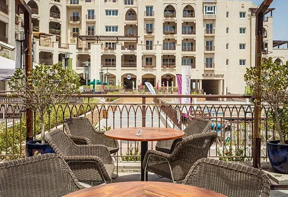  اكتشف أماكن تسوق تركز على متطلبات المجتمع